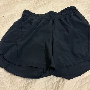Lululemon track that shorts. EUC